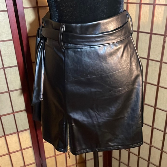 Dresses & Skirts - Patent leather skirt